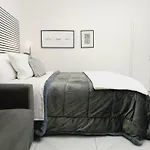 Apartamento Marinella House Centro Piazza Dante *