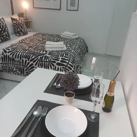 Marinella House Centro Piazza Dante Appartement *