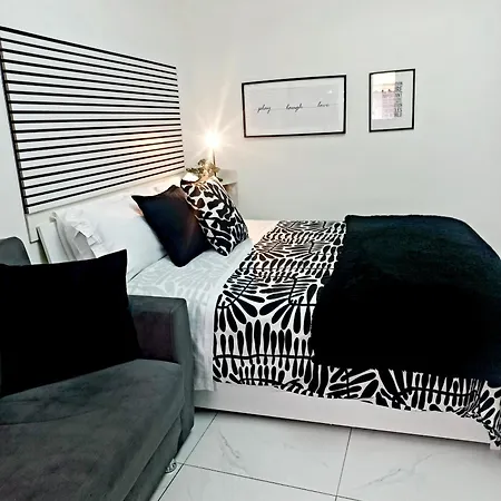 Marinella House Centro Piazza Dante Napoli