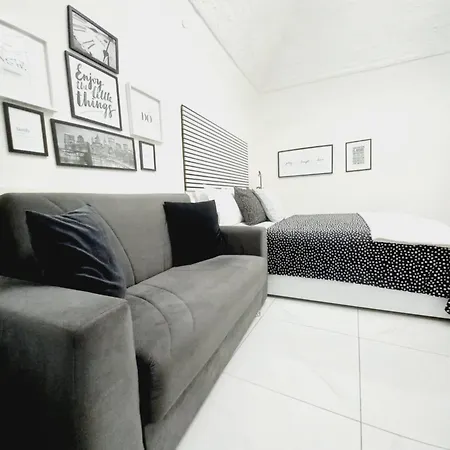 Apartament Marinella House Centro Piazza Dante